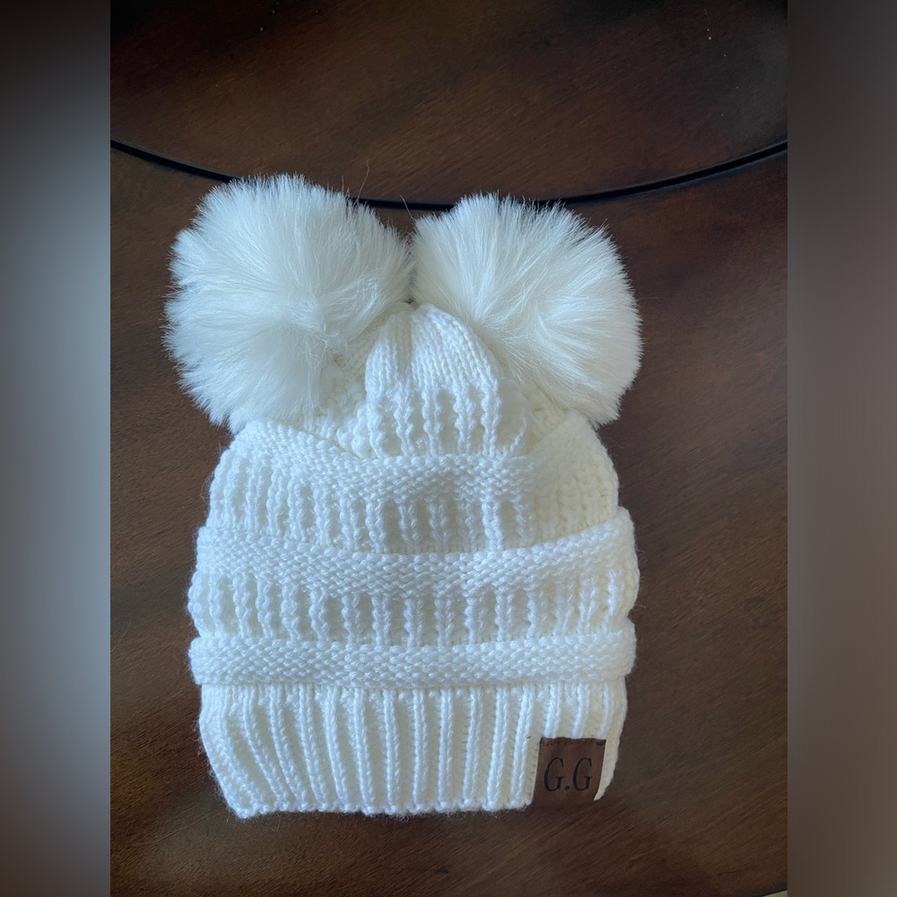 Babies GG beanie in Whitw